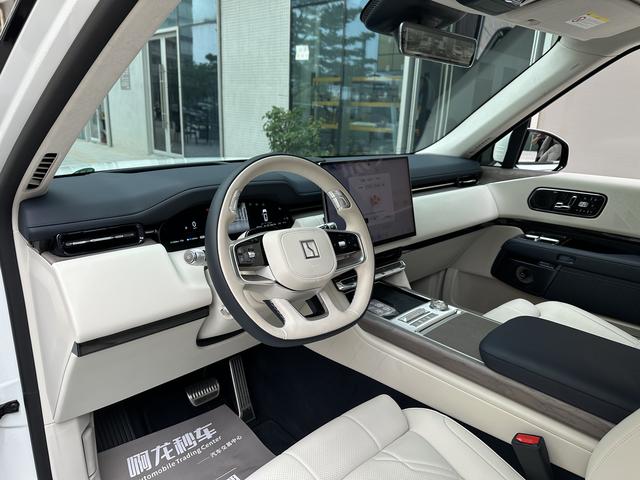 ZEEKR 9X 2025 Hyper 70kWh Automatic