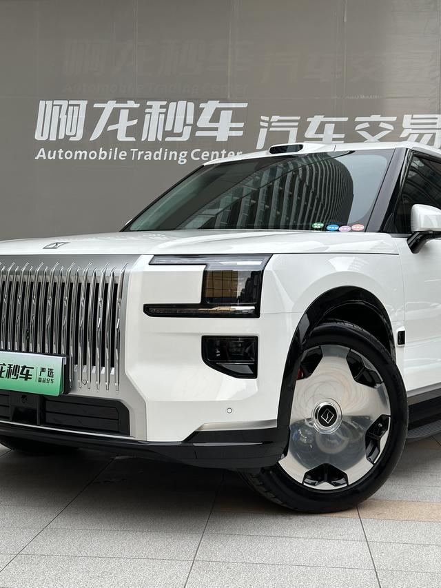 ZEEKR 9X 2025 Hyper 70kWh Automatic